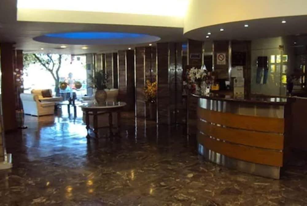 Hotel Mayoral Rosario Bagian luar foto